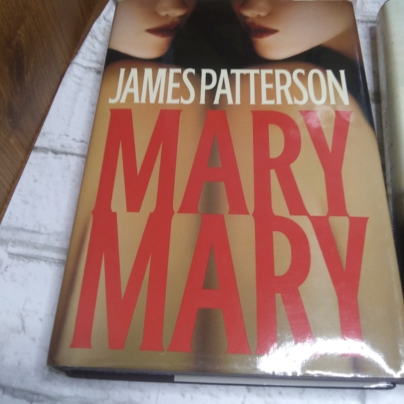 James Patterson 6 series of different books - Picture 5 of 11